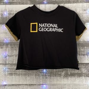 national geographic cropped tee, super comfy, size xs